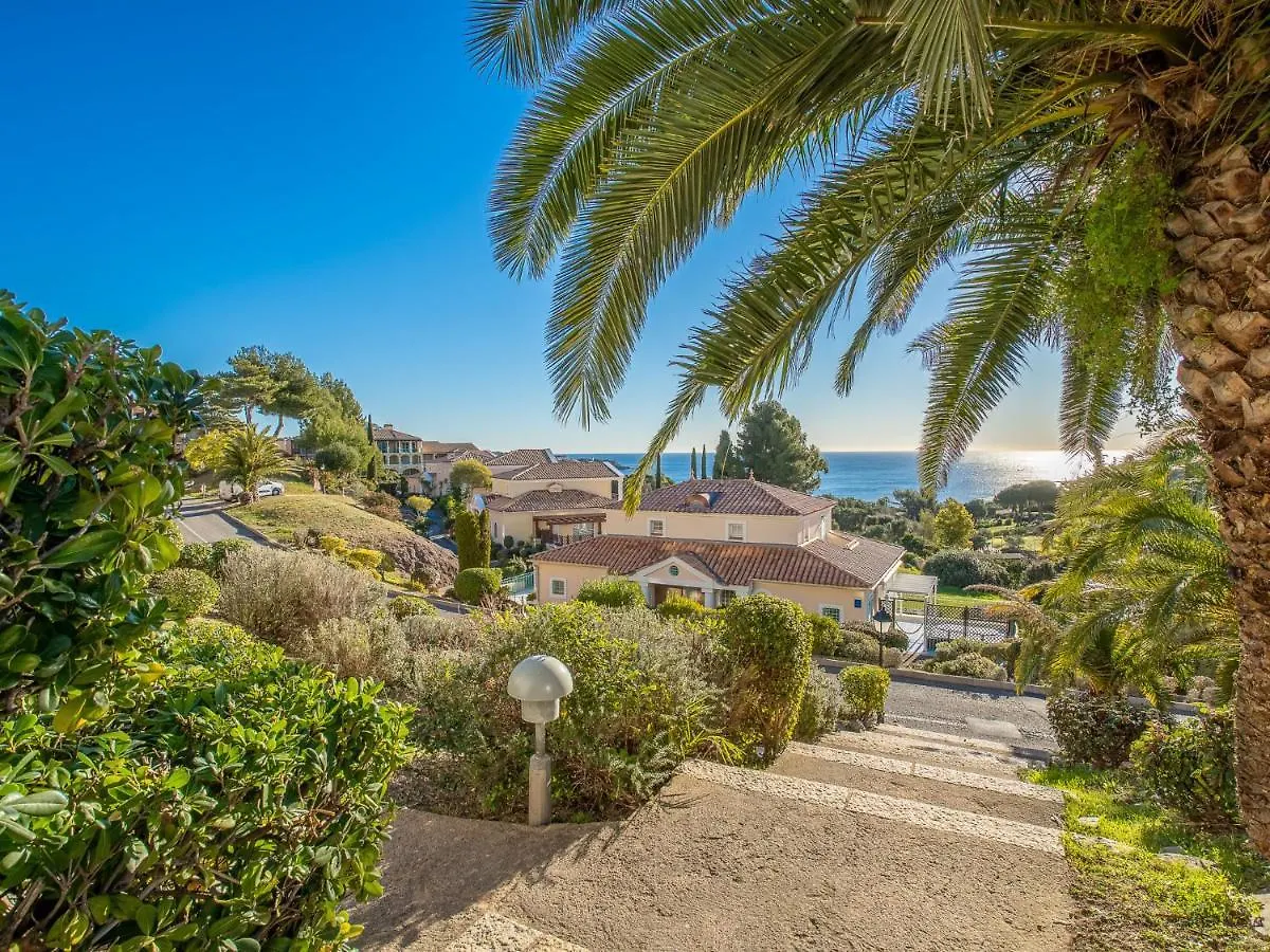 Apartment Village Cap Esterel - L'Esquinade-23 By Interhome Saint-Raphaël