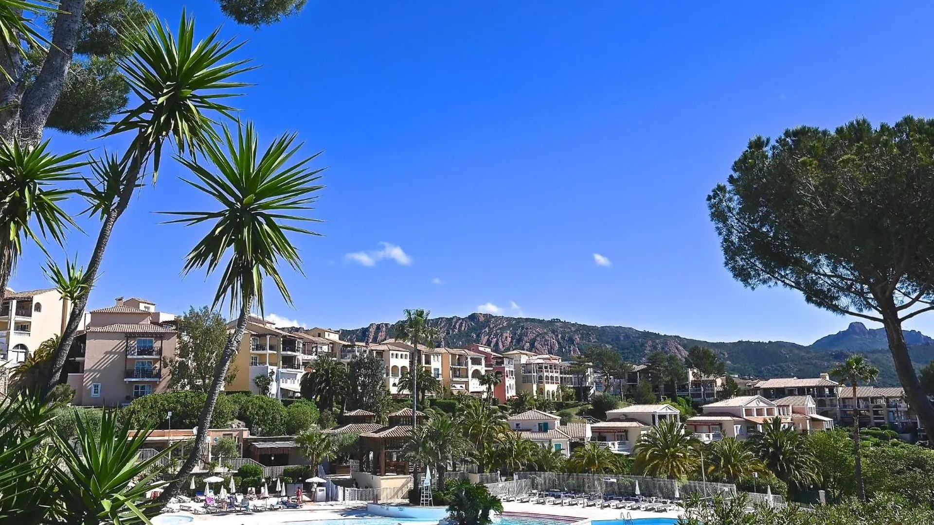 Apartment Village Cap Estérel - L'Esquinade-23 Saint-Raphaël 0*,  Francia